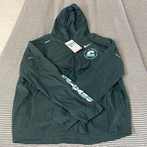 Nike running wind breaker - Chicago Marathon